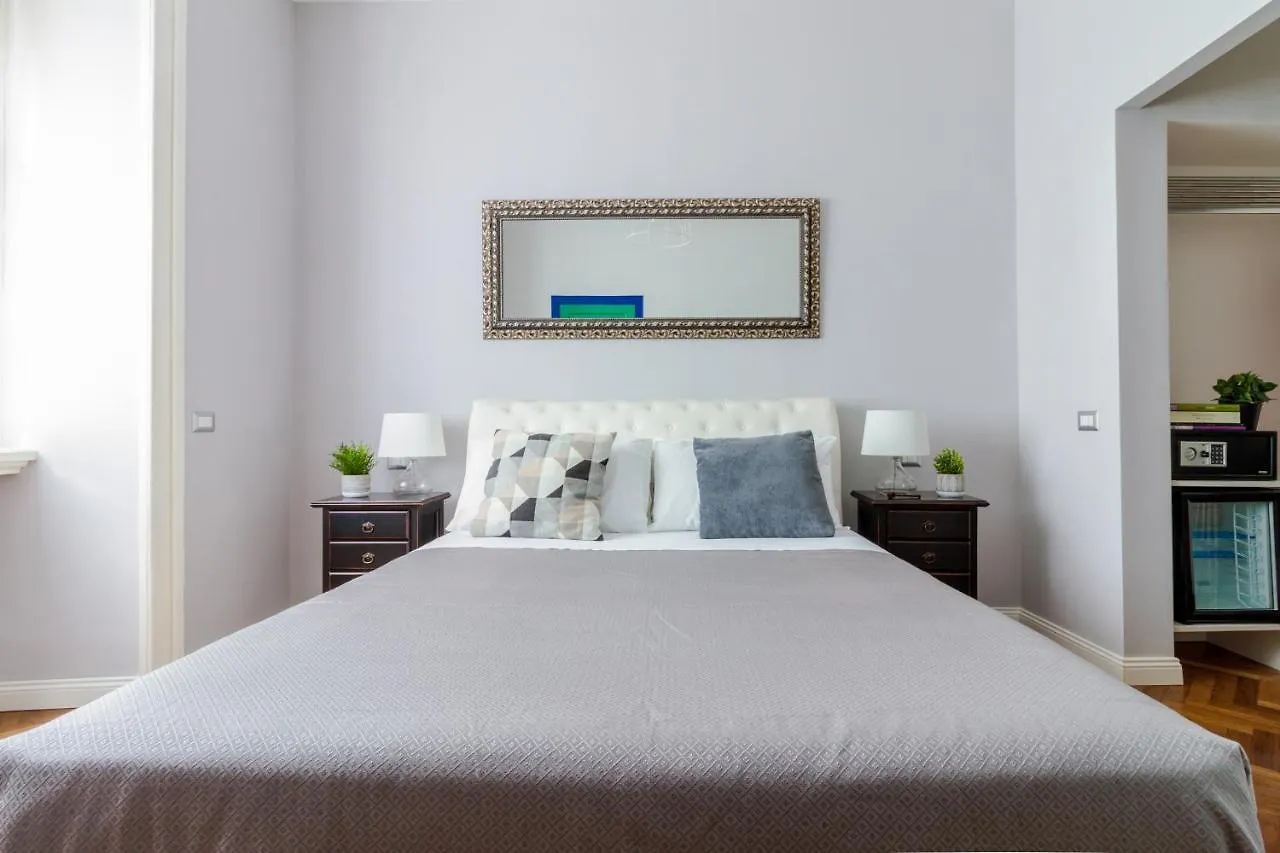 Athena Guest House Rome 3*,
